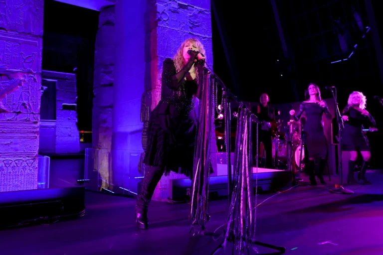Sabrina Carpenter and Stevie Nicks Made an Iconic Double Act at the 2026 Met Gala