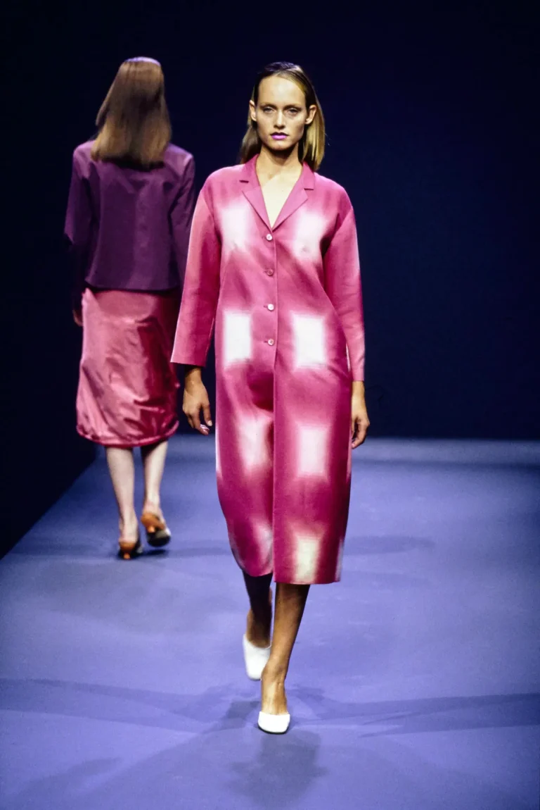 Carey Mulligan Reached for a 1998 Prada Print at the 2026 Met Gala