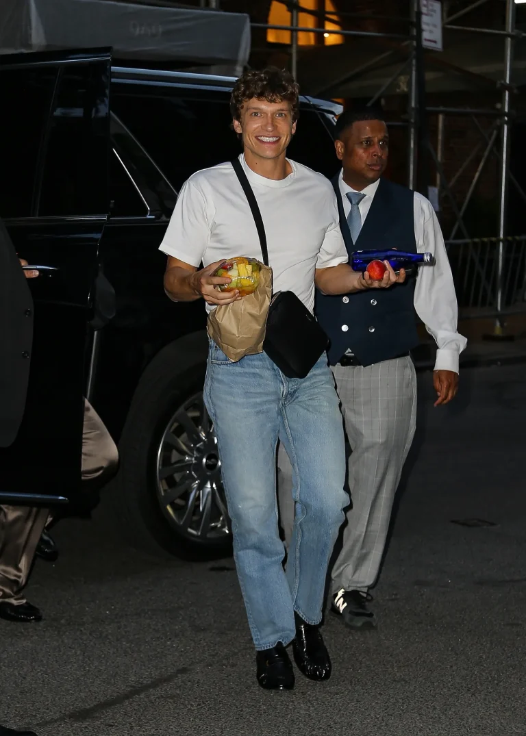 Connor Storrie’s Post-Met Gala Snack Run Look Is Straight Out of the ’90s