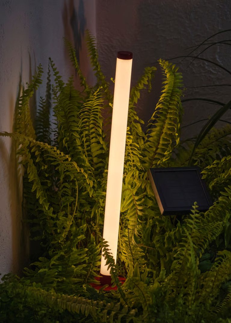 IKEA’s Chic Solar-Powered Light Recreates ‘Firefly Lighting’ |