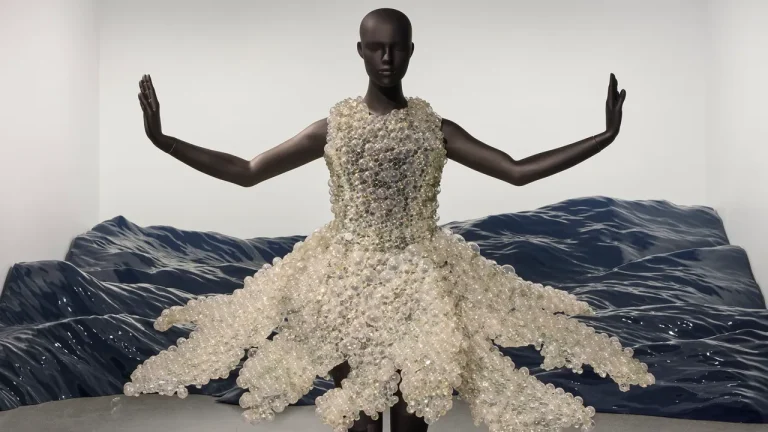 “When Fashion Stays in Its Own Bubble, It’s Not Responding To The World”: Iris van Herpen Gets a Retrospective in Brooklyn “When Fashion Stays in Its Own Bubble, It’s Not Responding To The World”: Iris van Herpen Gets a Retrospective in Brooklyn