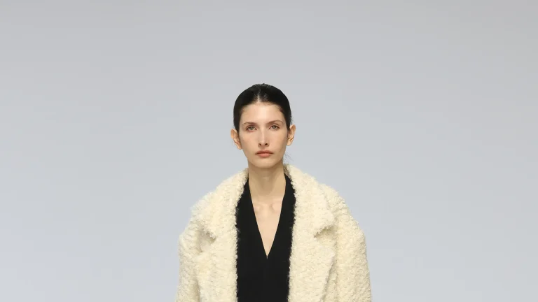 Esse Studios  Australia Resort 2027