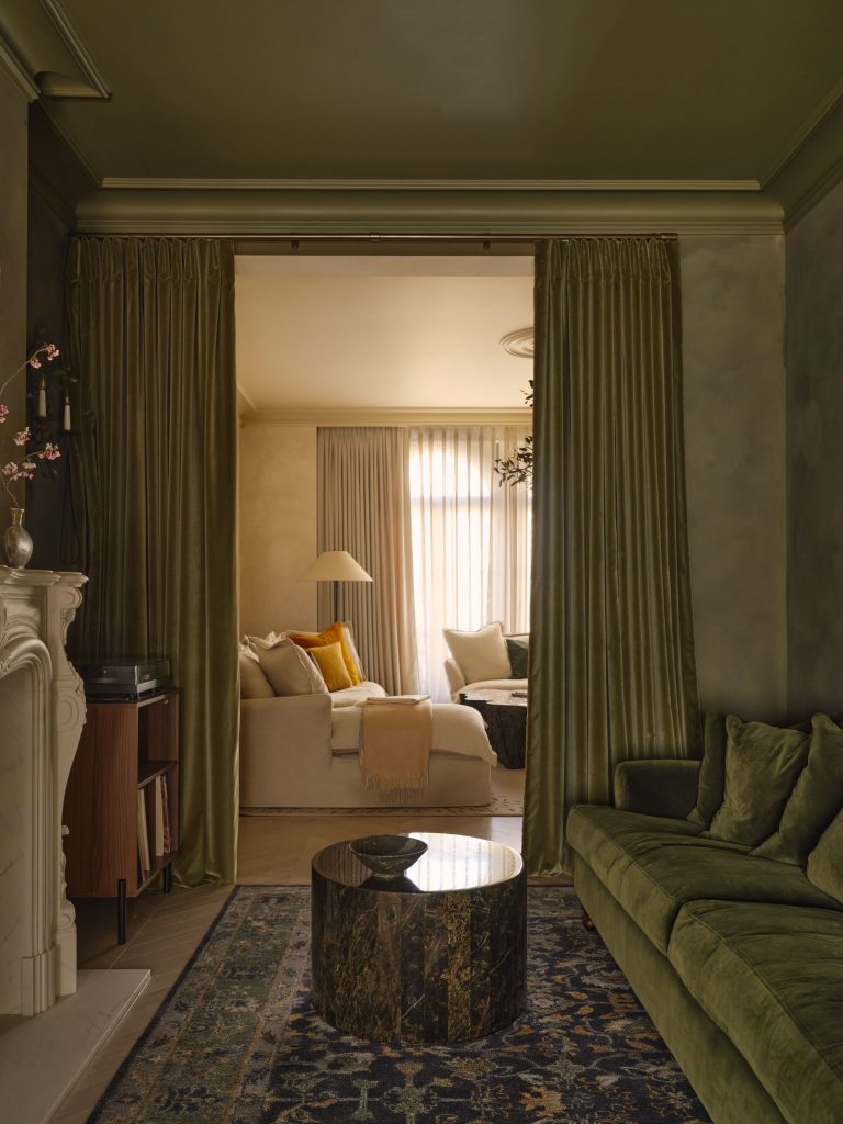 7 Snug Design Trends to Upgrade Your Coziest Space