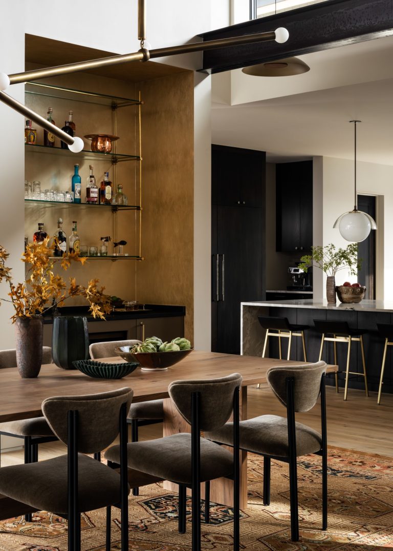 This Utah Mountain Retreat’s Warmth Stems From Personal Art