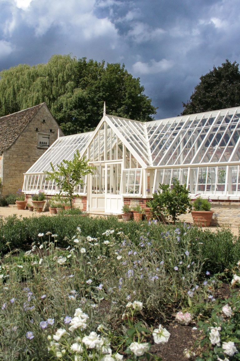 Greenhouses Are the Alternative to Home Extensions in 2026