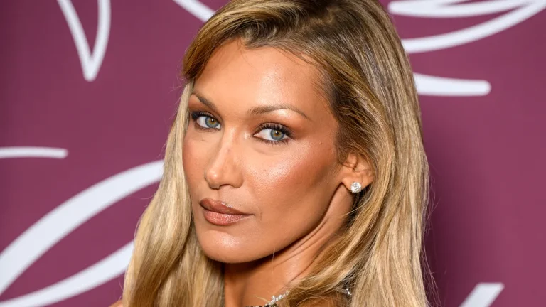 Bella Hadid’s Dark Taupe Nails Are an Unexpected Spring Manicure Surprise—See the Photos