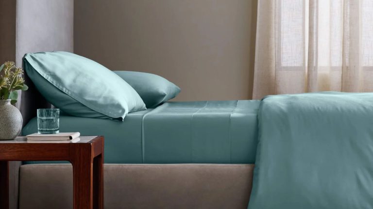 Cozy Earth’s Bamboo Bedding Review: Perfect for Hot Sleeping