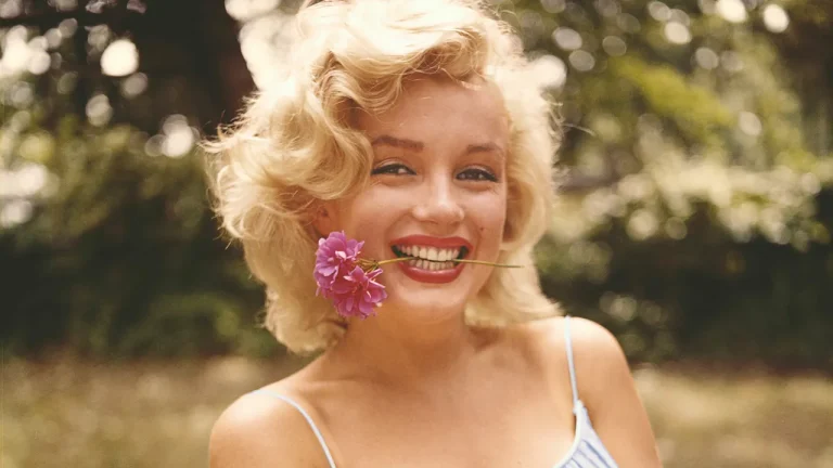 These Rarely-Seen Photos of Marilyn Monroe Capture Her Remarkable Relationship With the Camera