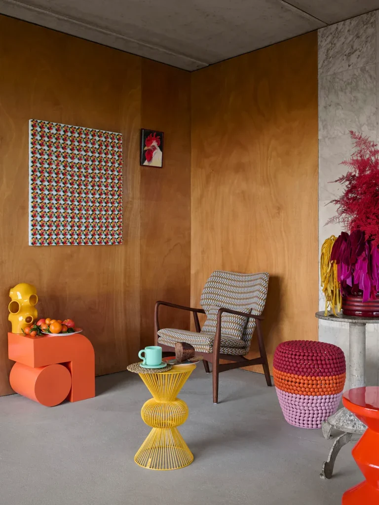 5 Things to Add to a Living Room That Feels Boring |
