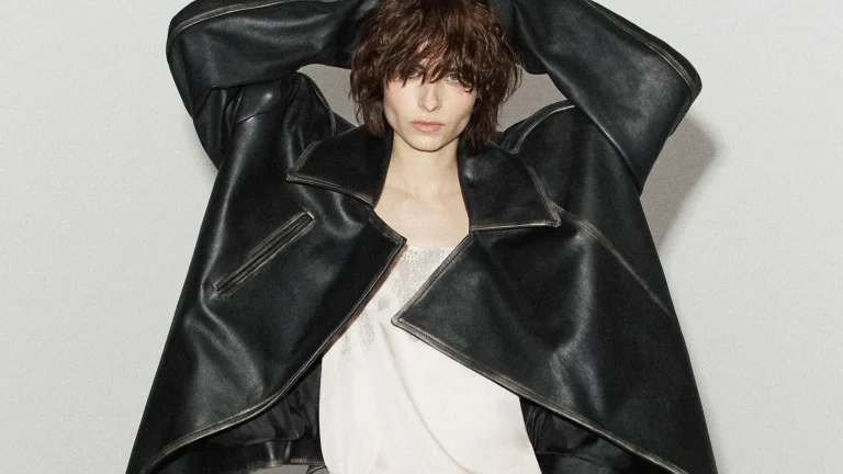 No. 21 Resort 2027 Collection No. 21 Resort 2027 Collection