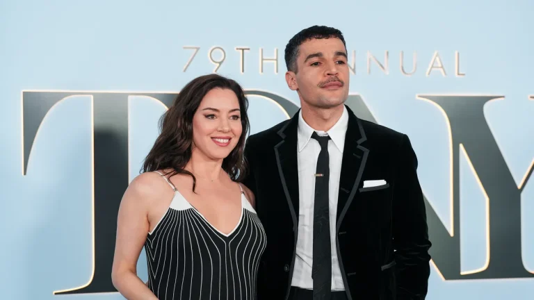 A Pregnant Aubrey Plaza and Christopher Abbott Were the Cutest Couple at the 2026 Tony Awards