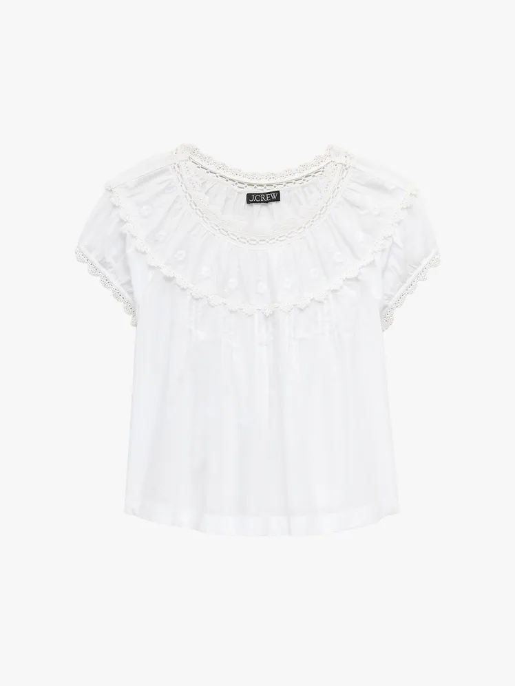 6 Effortless Ways to Style the Billowy White Top 6 Effortless Ways to Style the Billowy White Top
