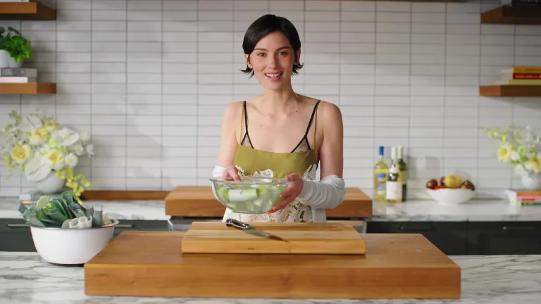 Gracie Abrams Mixes “Extra-Dirty” Gin Martinis—and Shares the Story Behind Her New Album Gracie Abrams Mixes “Extra-Dirty” Gin Martinis—and Shares the Story Behind Her New Album