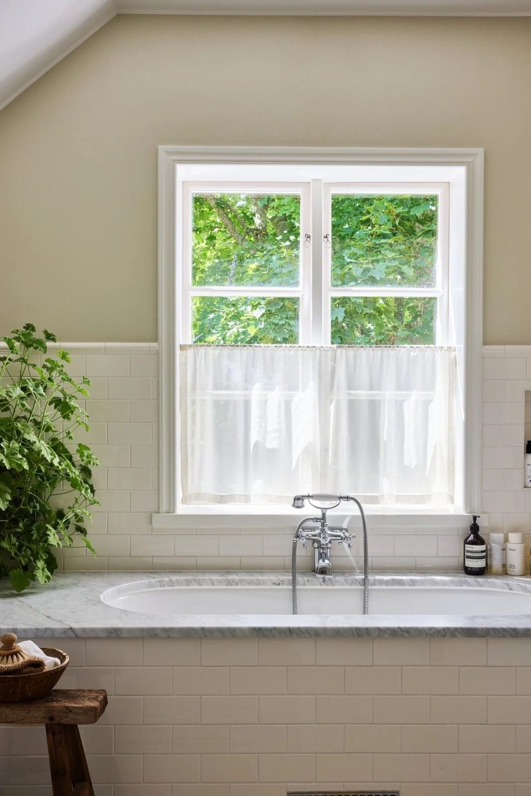 8 Scandi-Inspired Window Treatments to Make Your Home Bright