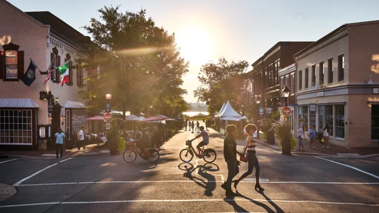 A Local’s Guide to Alexandria: Why Now is the Time to Visit This Storied Escape Outside Washington D.C.